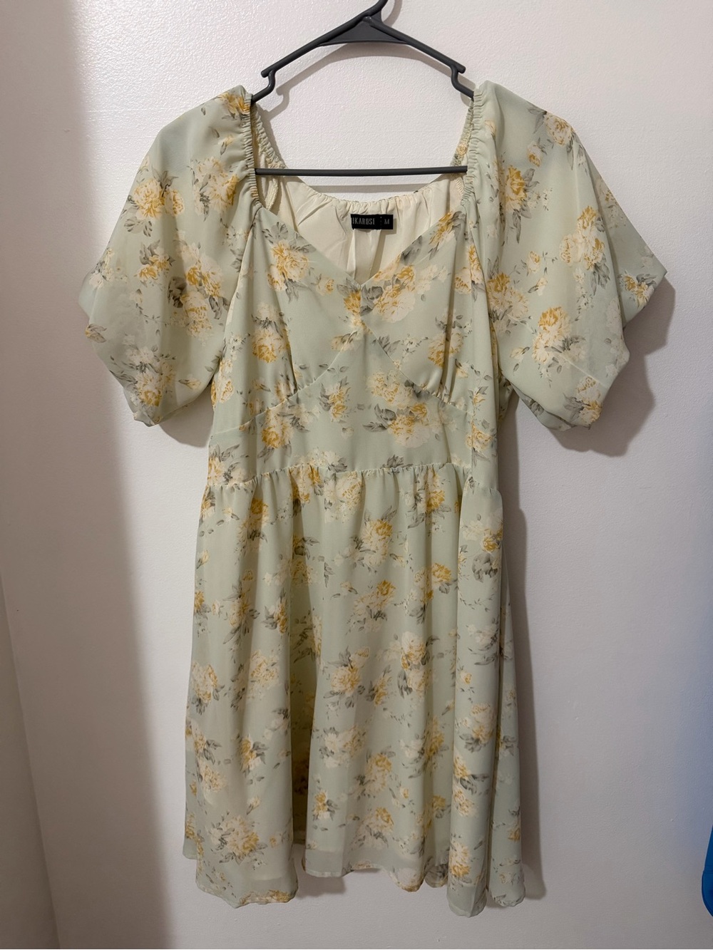 Women's Pale Green Floral A-Line Dress